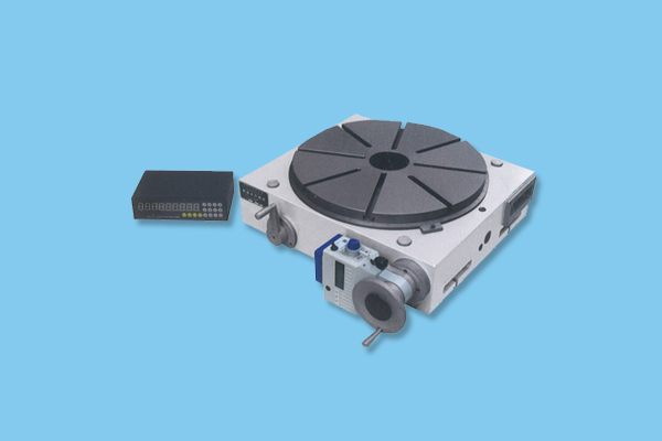 水平回轉工(gong)作台4